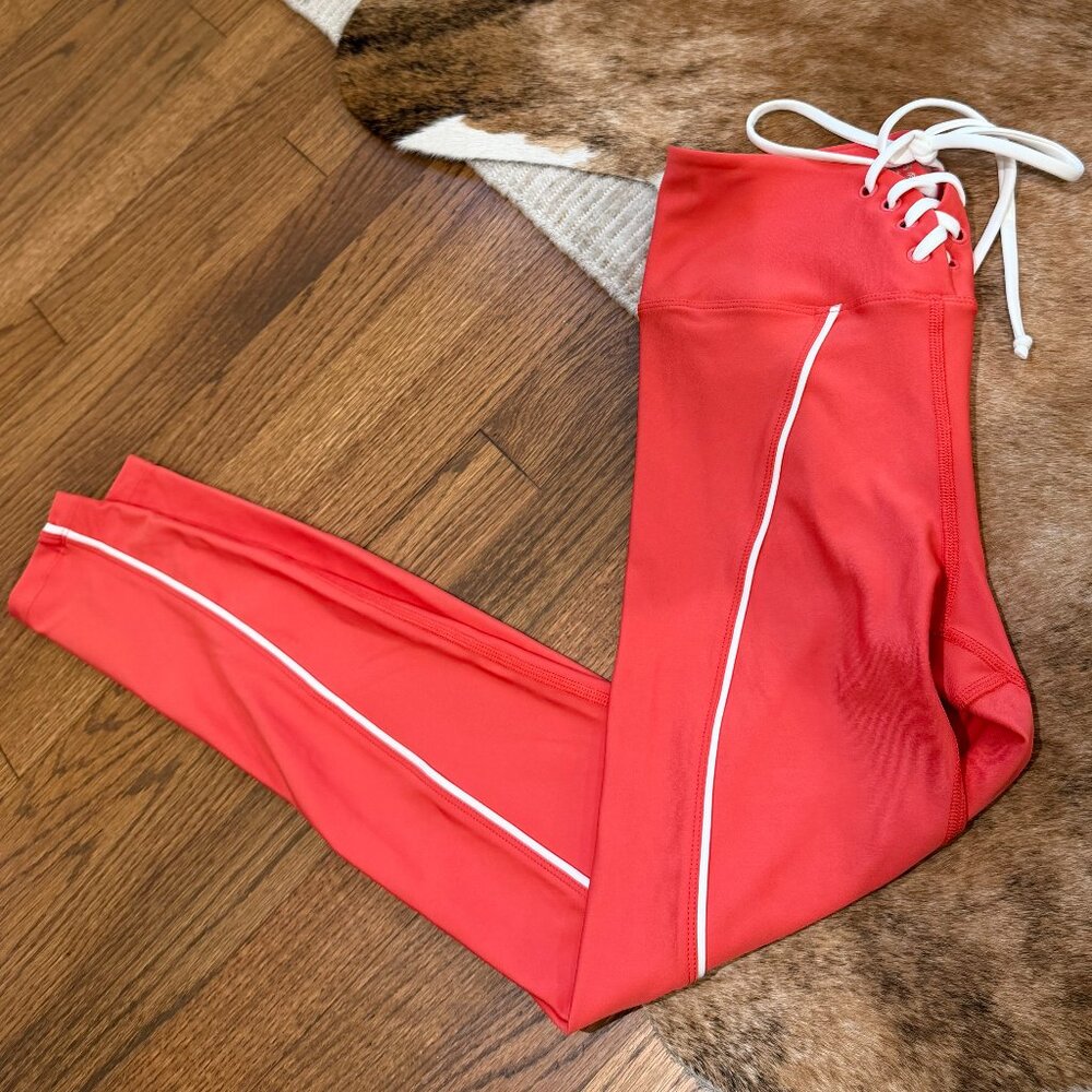 Year of Ours Red Lace-Up High-Waist Leggings with White Piping